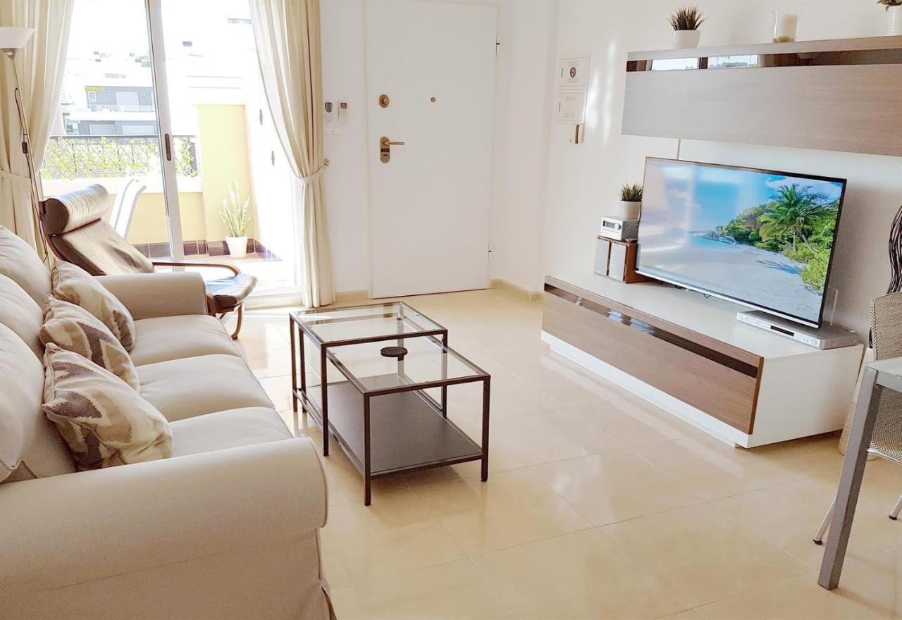 Apartment With Large Roof Solarium Dehesa de Campoamor  Bagian luar foto